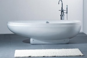 Как очистить эмалированную ванну