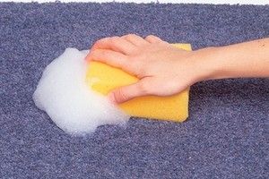 Как чистить ковролин в домашних условиях