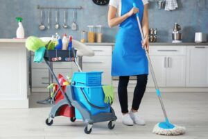 Как правильно выбрать клининговую компанию для уборки помещения