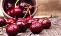 Как отстирать вишневый сок: народные методы выведения пятен от вишни
