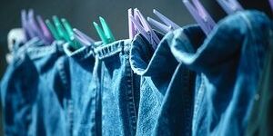 Как стирать джинсы в машинке – советы настоящим модницам