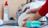 Как приготовить гель для мытья посуды из подручных средств?