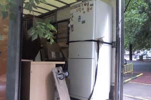 Перевозка холодильника в горизонтальном положении