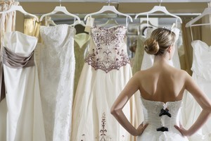 как постирать свадебное платье