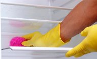отмыть холодильник от желтизны